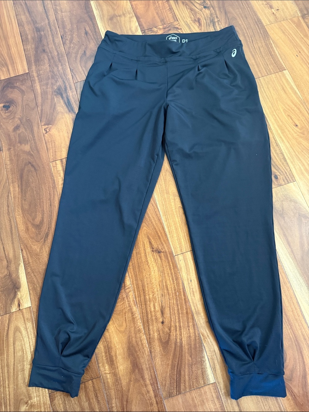 ASICS Women’s Black Jogger Sweatpants